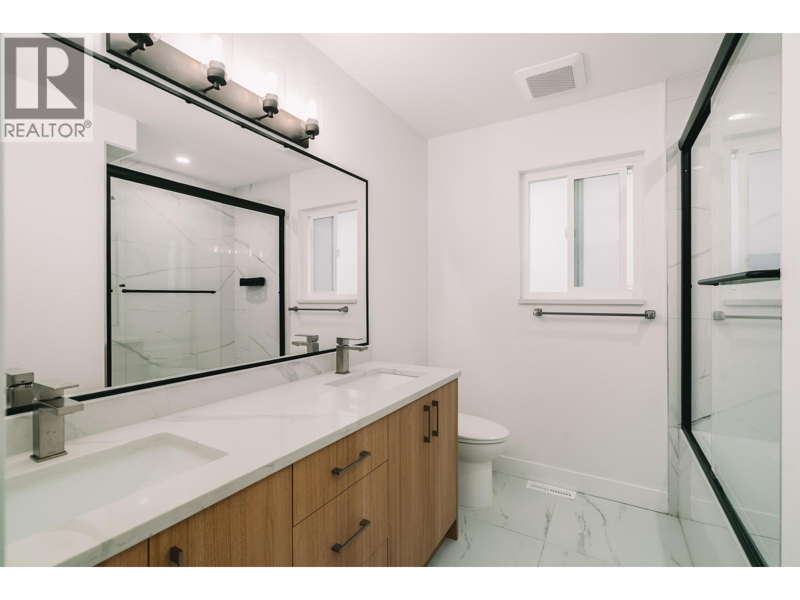 5885 Sherbrooke Street, Vancouver, British Columbia  V5W 3N1 - Photo 17 - R3063001