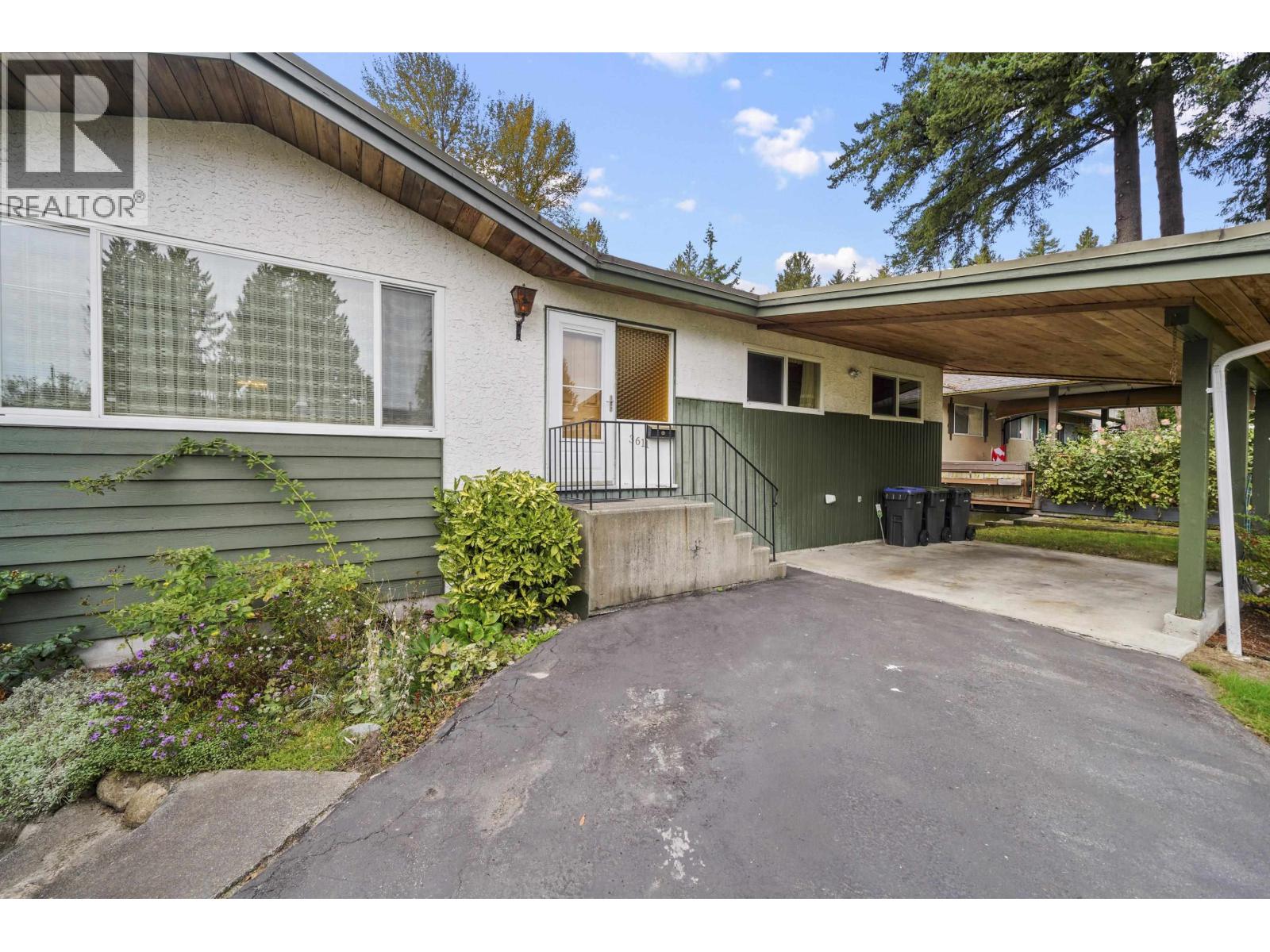 3611 Mcrae Crescent, Port Coquitlam, British Columbia  V3B 4N9 - Photo 4 - R3063002