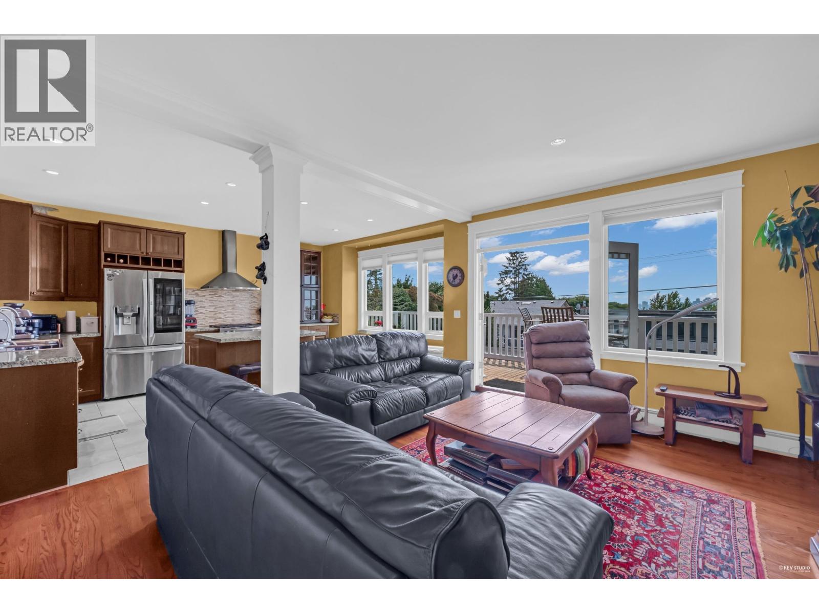 255 W 6th Street, North Vancouver, British Columbia  V7M 1K7 - Photo 15 - R3063015