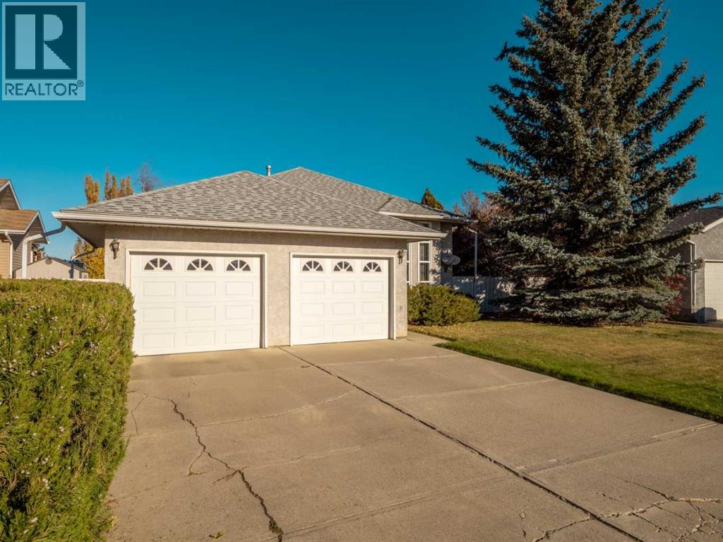 2120 17a Avenue, Coaldale, Alberta  T1M 1K3 - Photo 2 - A2266927