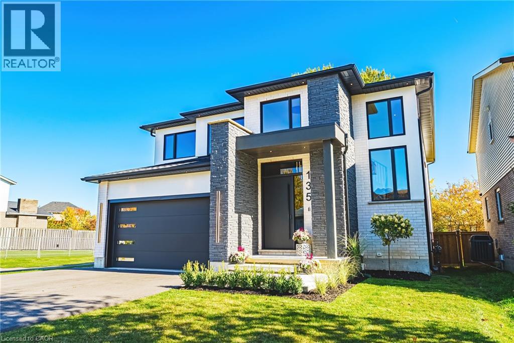 135 Eleanor Avenue, Hamilton, Ontario  L8W 1C7 - Photo 3 - 40784006