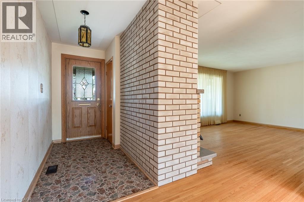 654 Hiawatha Boulevard, Ancaster, Ontario  L9G 3A5 - Photo 8 - 40783806