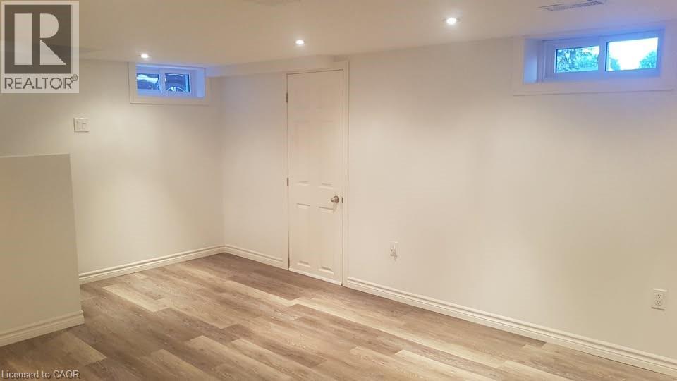 203 Erb Street, Waterloo, Ontario  N2J 1M7 - Photo 18 - 40783742