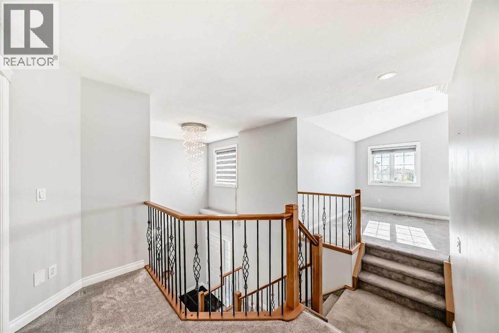 245 West Creek Springs, Chestermere, Alberta  T1X 1N7 - Photo 38 - A2263863