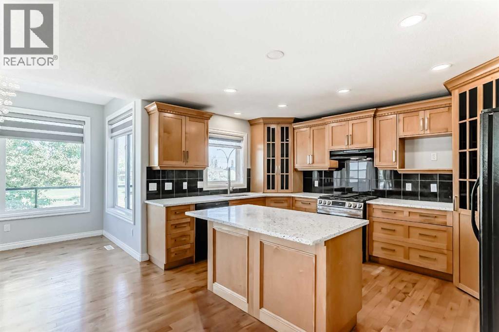 245 West Creek Springs, Chestermere, Alberta  T1X 1N7 - Photo 5 - A2263863