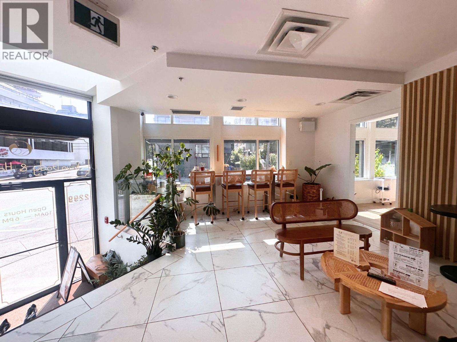 2299 Burrard Street, Vancouver, British Columbia  V6J 3J2 - Photo 2 - C8073408