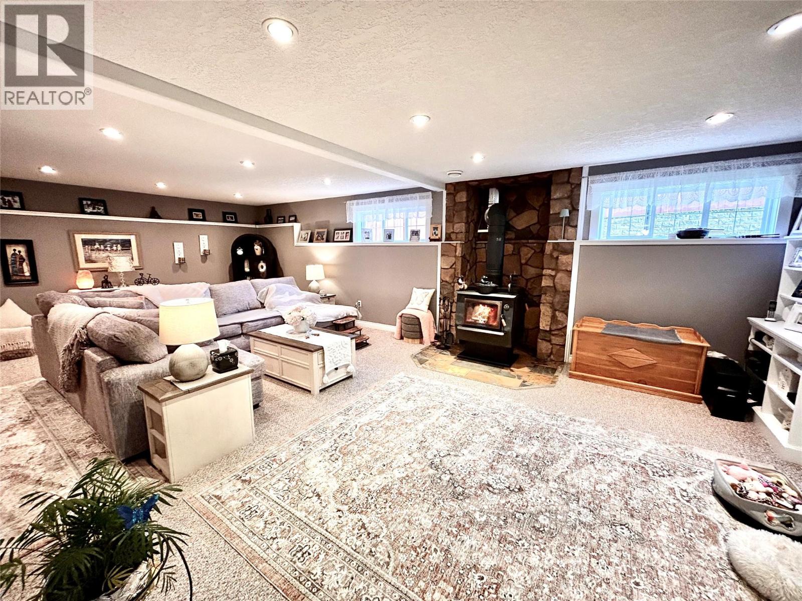 276 Wapiti Crescent, Tumbler Ridge, British Columbia  V0C 2W0 - Photo 27 - 10366985