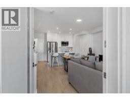 115 Wyndham Crescent Unit# 12, kelowna, British Columbia