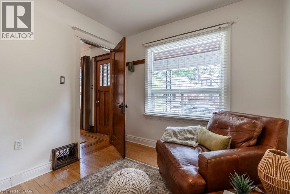 228 Edgemont Street S, Hamilton, Ontario  L8K 2J2 - Photo 12 - 40768054