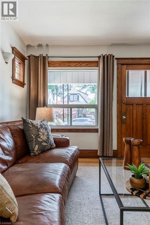 228 Edgemont Street S, Hamilton, Ontario  L8K 2J2 - Photo 6 - 40768054