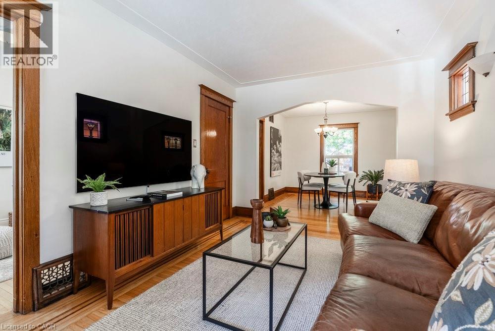 228 Edgemont Street S, Hamilton, Ontario  L8K 2J2 - Photo 9 - 40768054