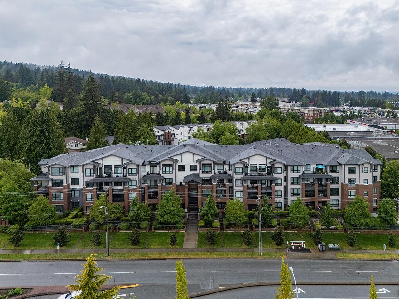 406 2960 151 Street, Surrey, British Columbia  V4P 0G3 - Photo 2 - R3063020