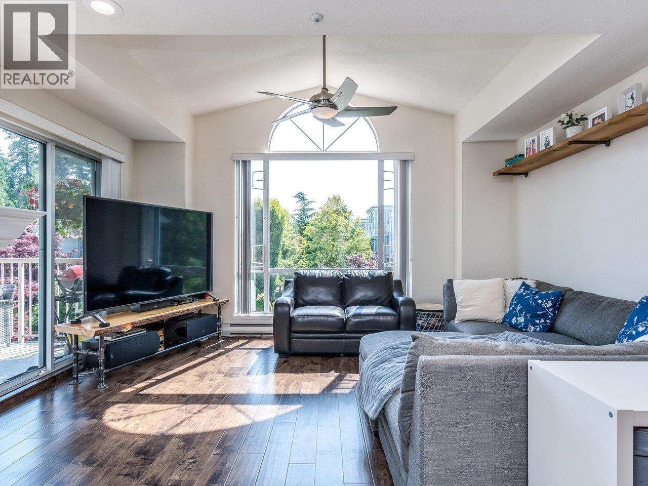 309 19122 122 Avenue, Pitt Meadows, British Columbia  V3Y 2N7 - Photo 1 - R3062963