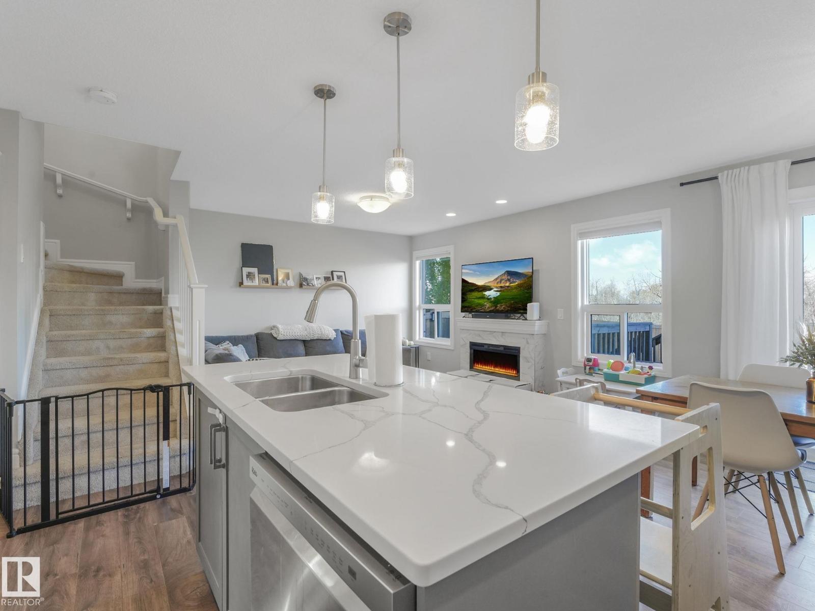 3881 Robins Cr Nw, Edmonton, Alberta  T5S 0M8 - Photo 31 - E4463919