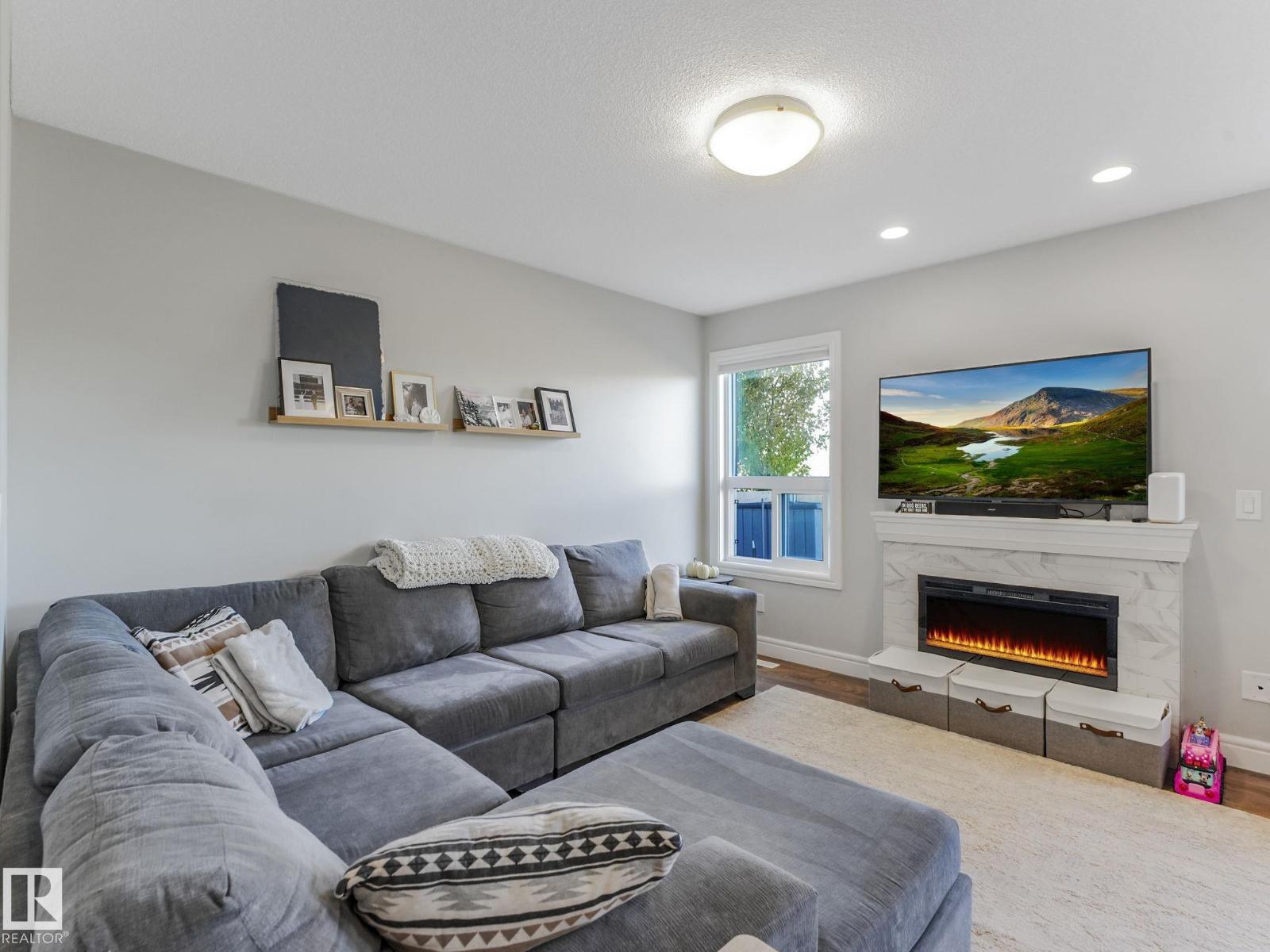 3881 Robins Cr Nw, Edmonton, Alberta  T5S 0M8 - Photo 35 - E4463919