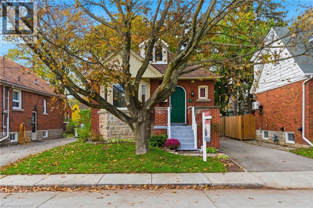 76 East 15th Street, Hamilton, Ontario  L9A 4E9 - Photo 2 - 40784140