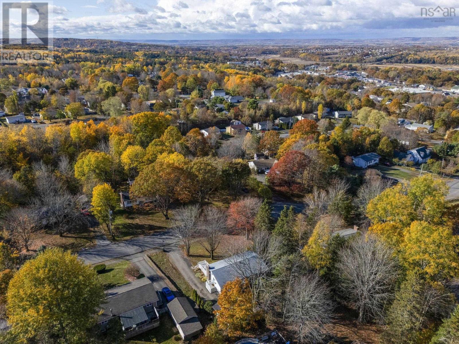 75 Perrier Drive, New Minas, Nova Scotia  B4N 4C4 - Photo 33 - 202526850