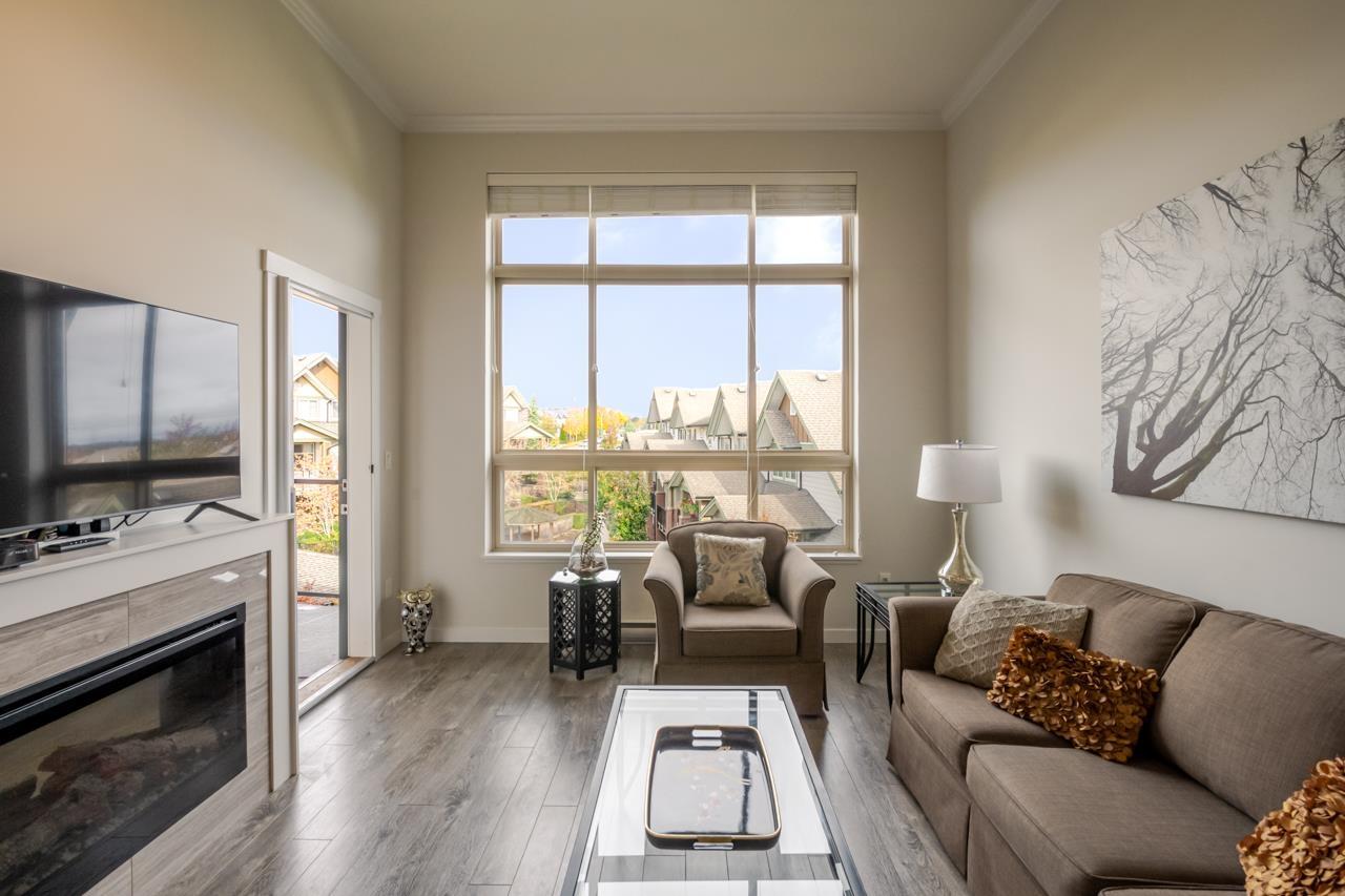 404 19201 66a Avenue, Surrey, British Columbia  V4N 6N7 - Photo 3 - R3061259