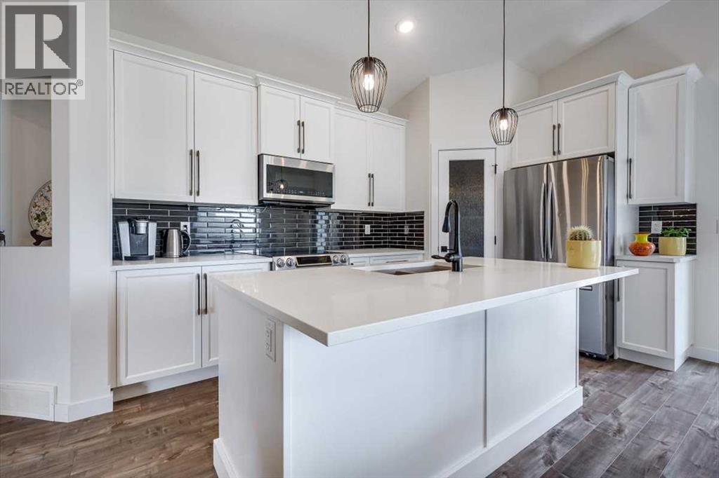 73 Longmire Close, Red Deer, Alberta  T4R 0T1 - Photo 11 - A2240386