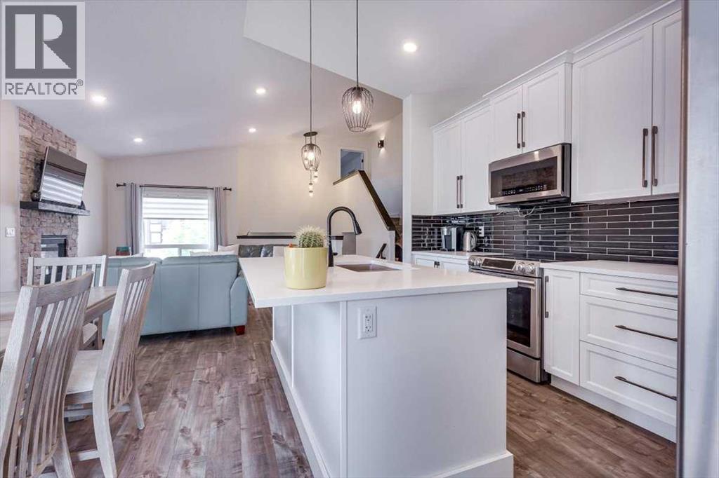 73 Longmire Close, Red Deer, Alberta  T4R 0T1 - Photo 12 - A2240386