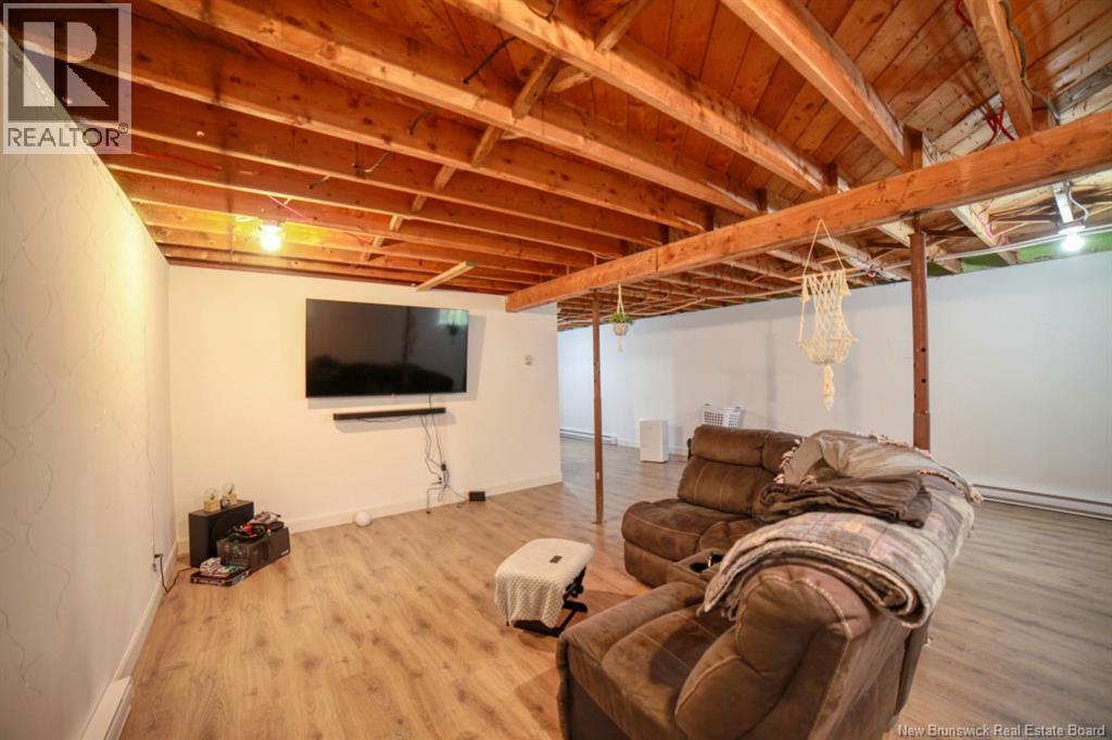 100 Principale, Pointe-Verte, New Brunswick  E8J 2W3 - Photo 16 - NB128468