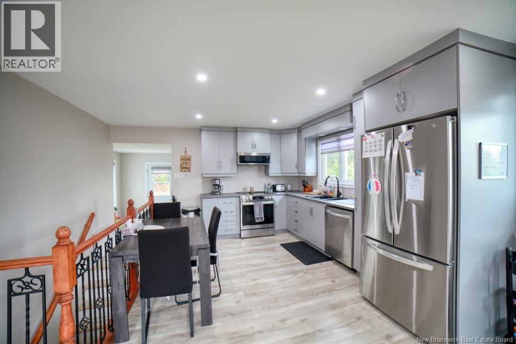 100 Principale, Pointe-Verte, New Brunswick  E8J 2W3 - Photo 9 - NB128468