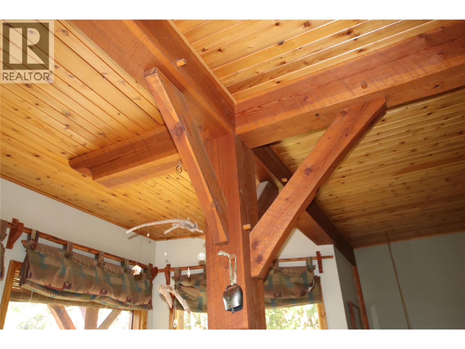 4512 Highway 6, Burton, British Columbia  V0G 1R1 - Photo 14 - 10364730