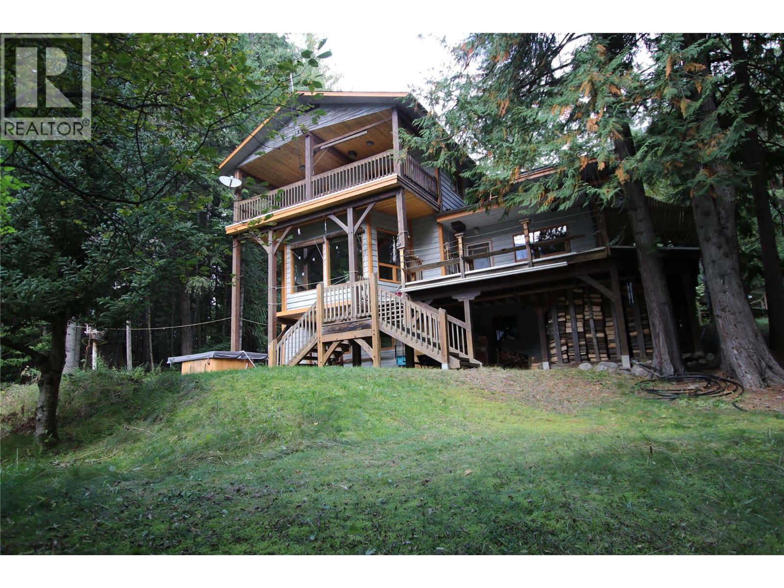 4512 Highway 6, Burton, British Columbia  V0G 1R1 - Photo 21 - 10364730