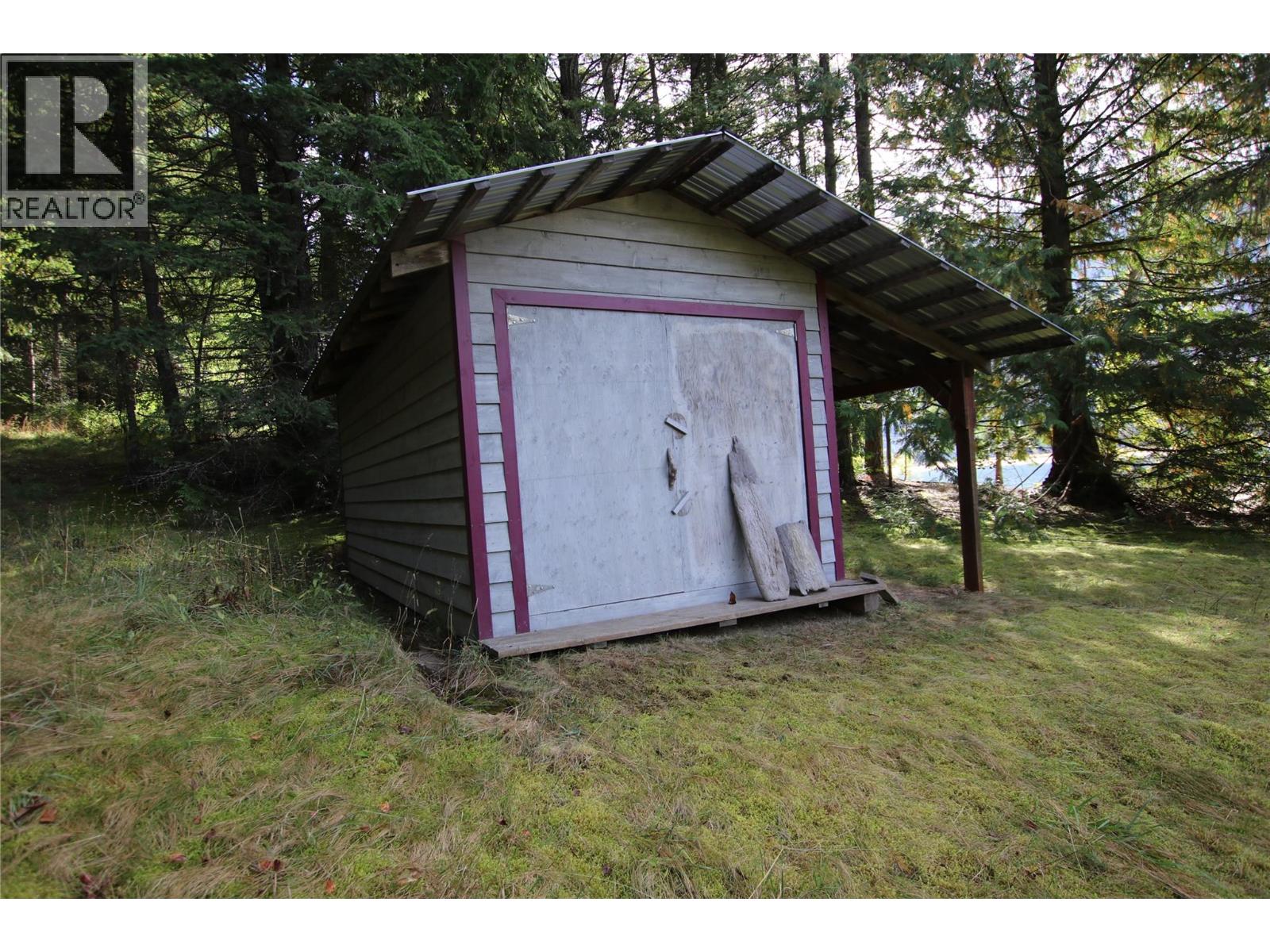 4512 Highway 6, Burton, British Columbia  V0G 1R1 - Photo 40 - 10364730