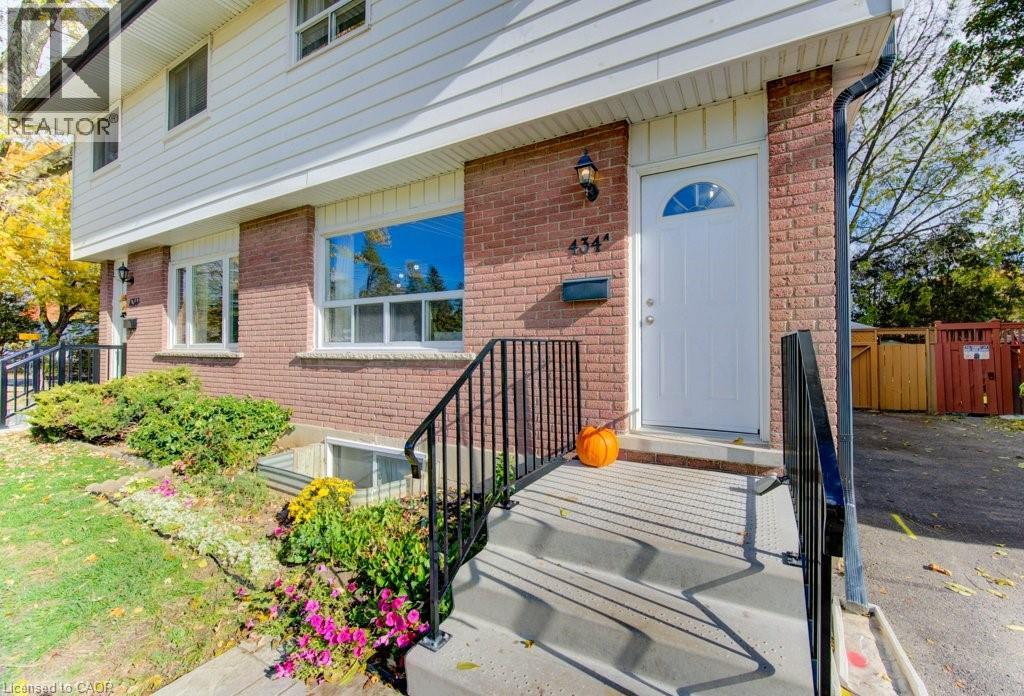 434 Lee Avenue Unit# A, Waterloo, Ontario  N2K 2L7 - Photo 3 - 40784192