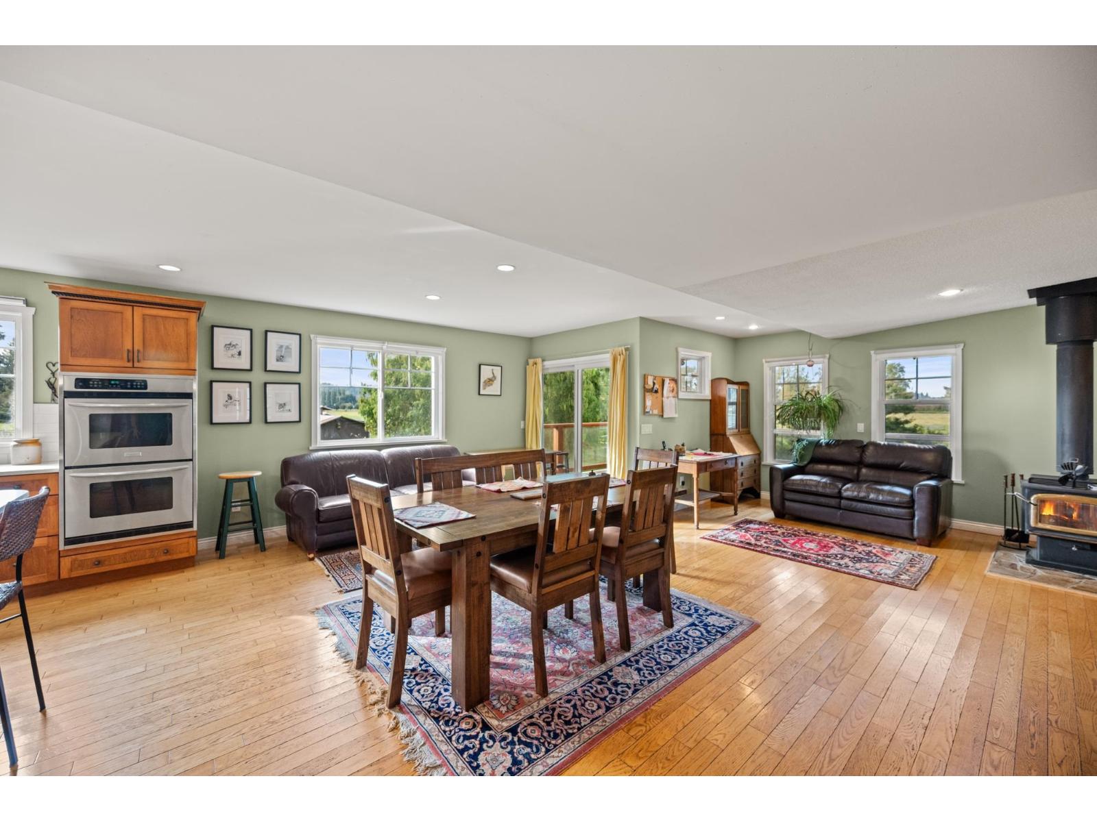 27382 84 Avenue, Langley, British Columbia  V1M 3L4 - Photo 5 - R3062534