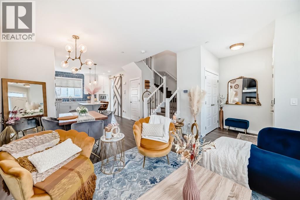 689 Livingston Way Ne, Calgary, Alberta  T3P 1N8 - Photo 4 - A2262439