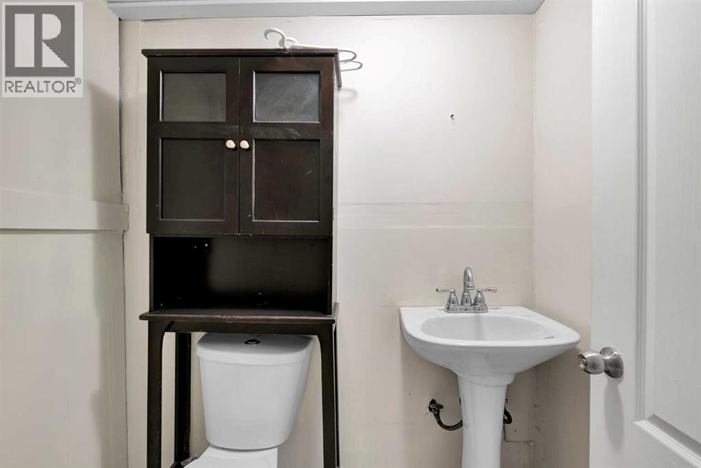 10831 5 Street Sw, Calgary, Alberta  T2W 1W5 - Photo 29 - A2267053