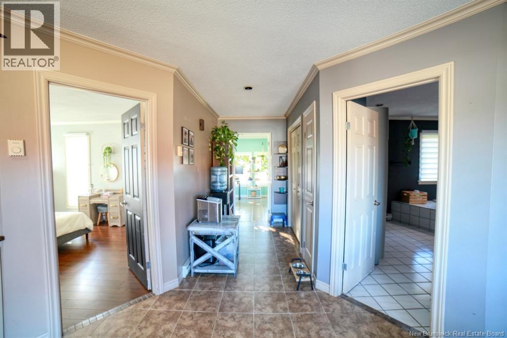564 Principale, Beresford, New Brunswick  E8K 2A8 - Photo 12 - NB128449
