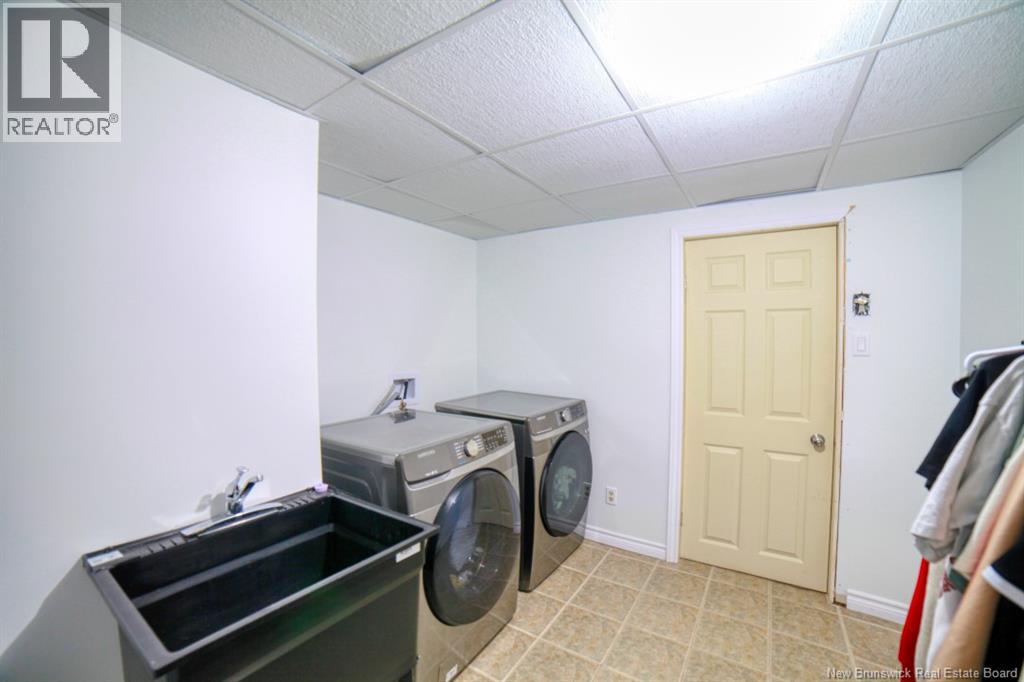 564 Principale, Beresford, New Brunswick  E8K 2A8 - Photo 20 - NB128449