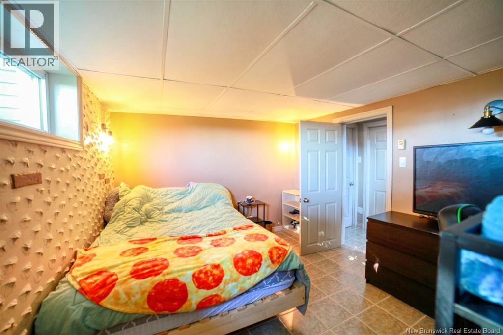 564 Principale, Beresford, New Brunswick  E8K 2A8 - Photo 19 - NB128449