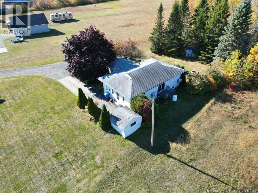 564 Principale, Beresford, New Brunswick  E8K 2A8 - Photo 4 - NB128449