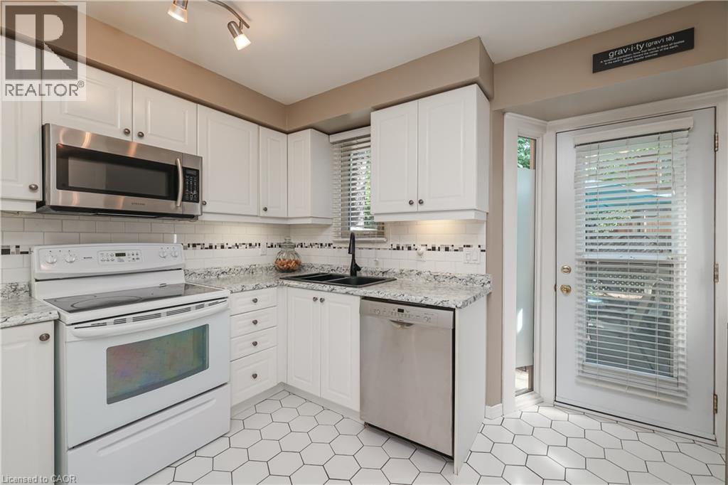 895 Maple Avenue Unit# 132, Burlington, Ontario  L7S 2H7 - Photo 8 - 40770752