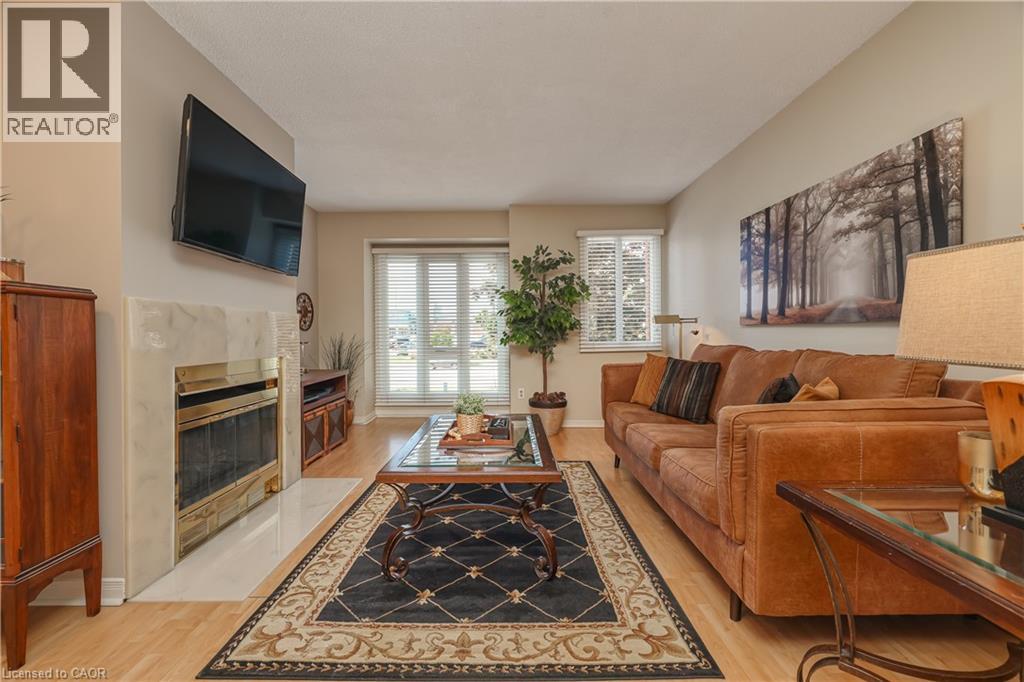 895 Maple Avenue Unit# 132, Burlington, Ontario  L7S 2H7 - Photo 3 - 40770752