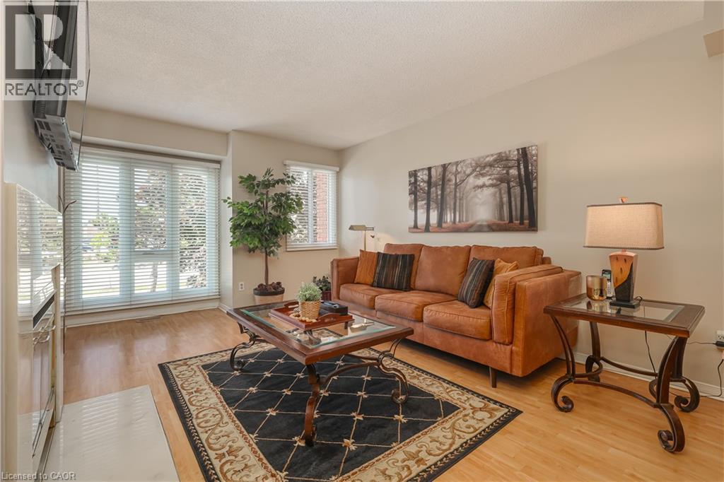 895 Maple Avenue Unit# 132, Burlington, Ontario  L7S 2H7 - Photo 2 - 40770752