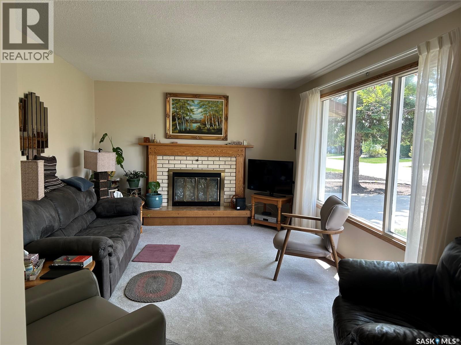 747 Golburn Crescent, Tisdale, Saskatchewan  S0E 1T0 - Photo 7 - SK008251