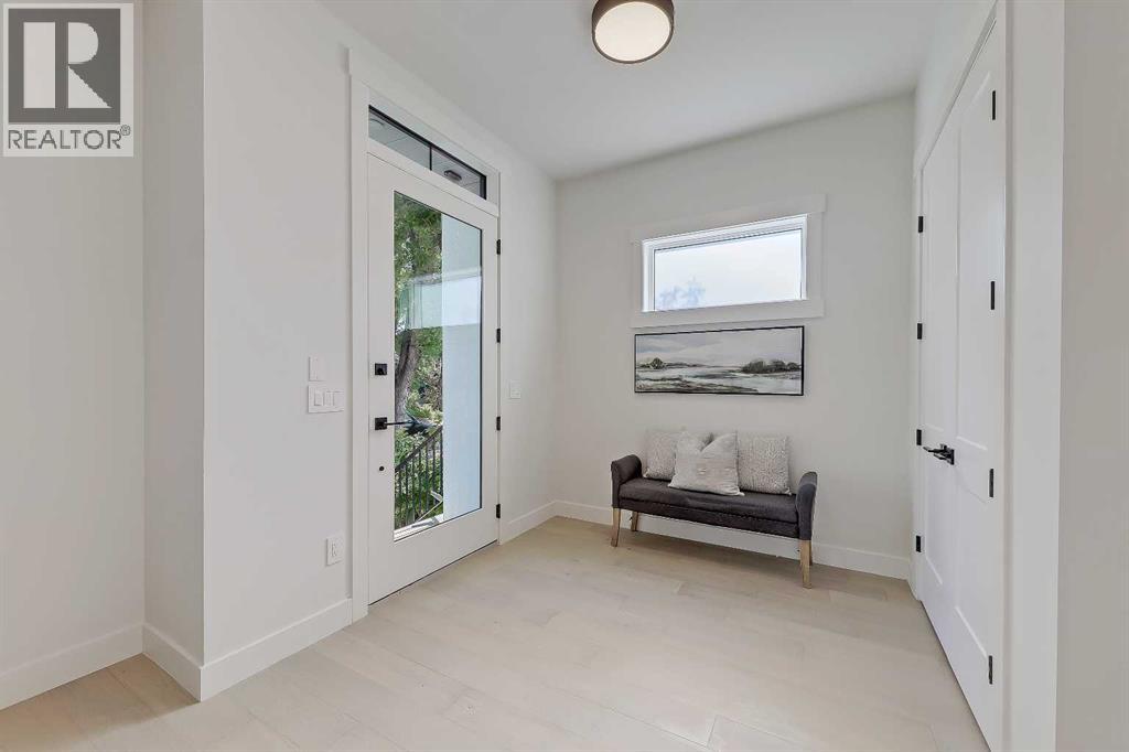 Property at 737 36 Street NW image 2