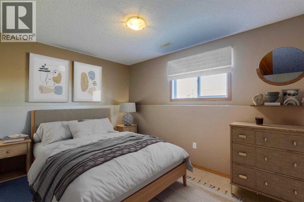 18 Cambridge Drive, Carbon, Alberta  T0M 0L0 - Photo 29 - A2257816