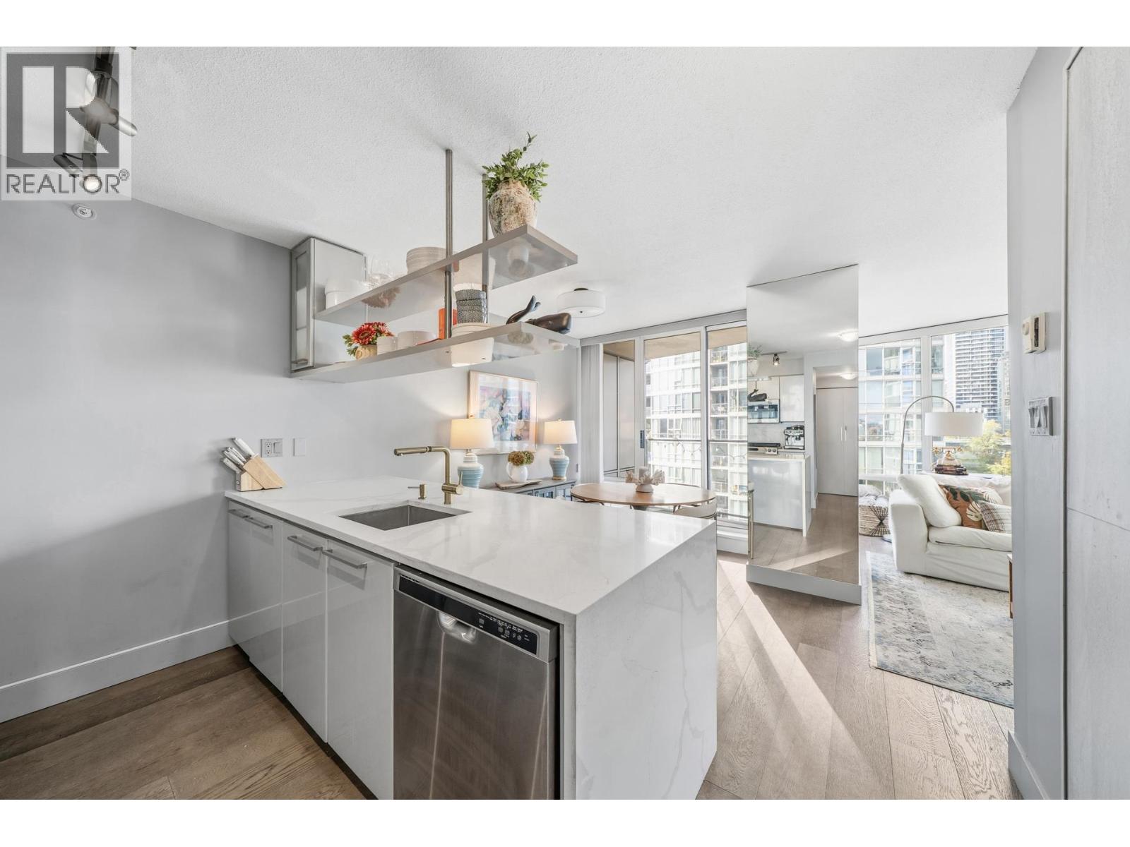 906 1438 Richards Street, Vancouver, British Columbia  V6Z 3B8 - Photo 10 - R3062992