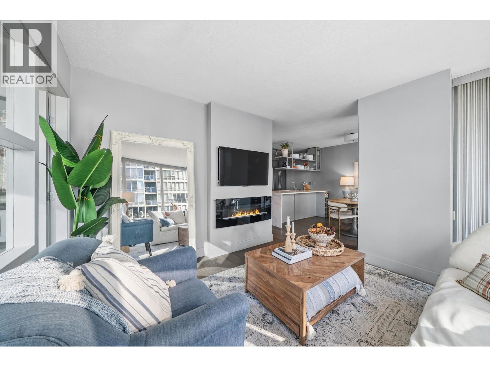 906 1438 Richards Street, Vancouver, British Columbia  V6Z 3B8 - Photo 3 - R3062992