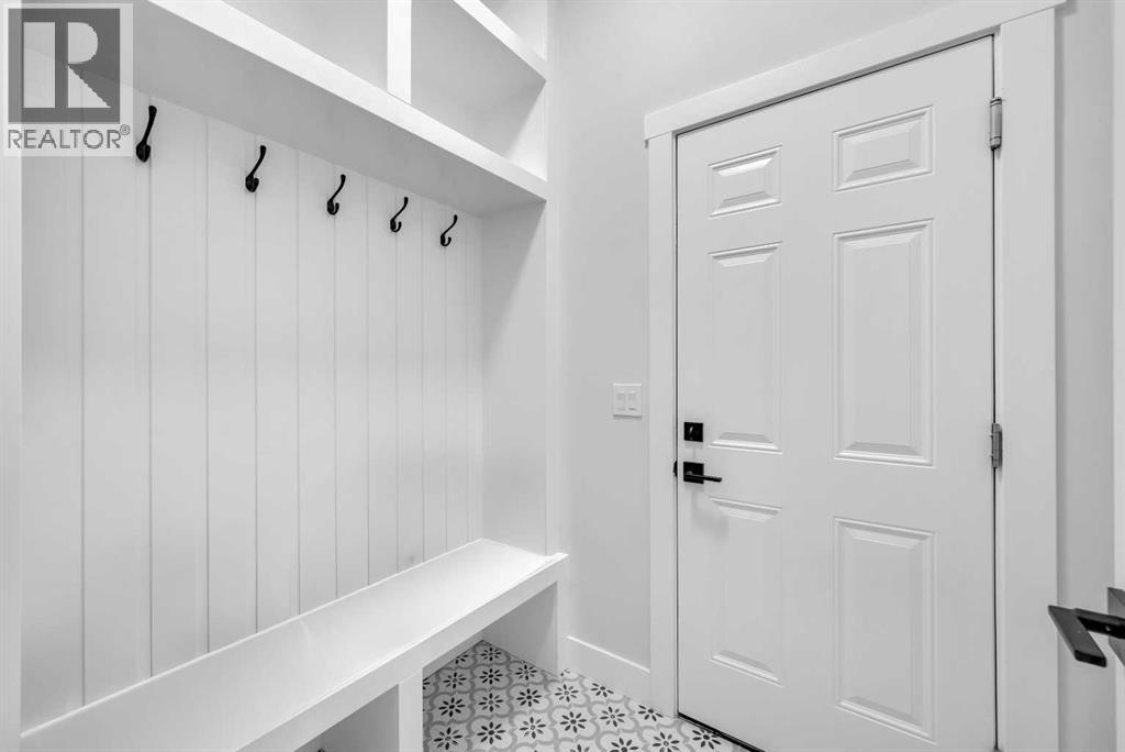 327 Kinniburgh Place, Chestermere, Alberta  T1X 1Y1 - Photo 19 - A2267708