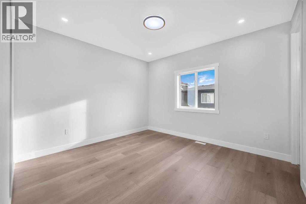 327 Kinniburgh Place, Chestermere, Alberta  T1X 1Y1 - Photo 39 - A2267708