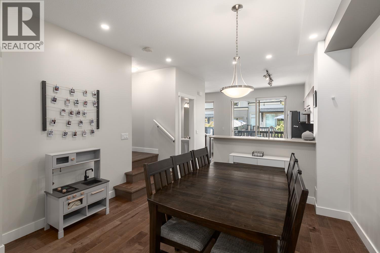 113 100 Klahanie Drive, Port Moody, British Columbia  V3H 5K3 - Photo 7 - R3063032