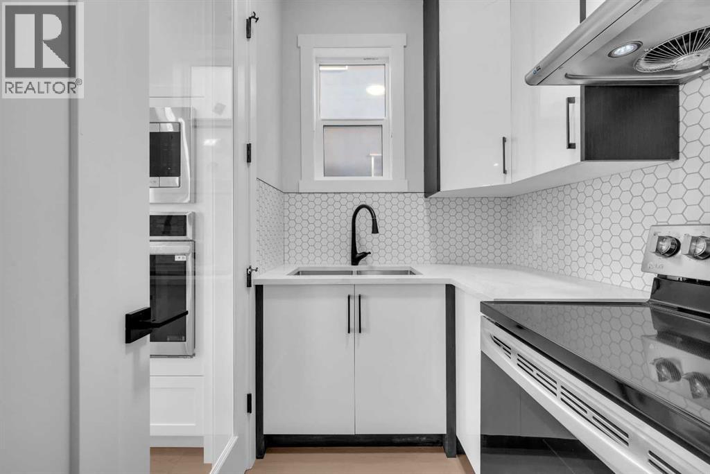 203 Kinniburgh Place, Chestermere, Alberta  T1X 1Y1 - Photo 25 - A2267705