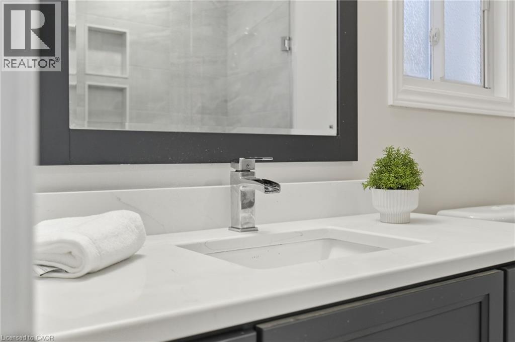 5255 Lakeshore Road Unit# 48, Burlington, Ontario  L7L 5X9 - Photo 26 - 40784121